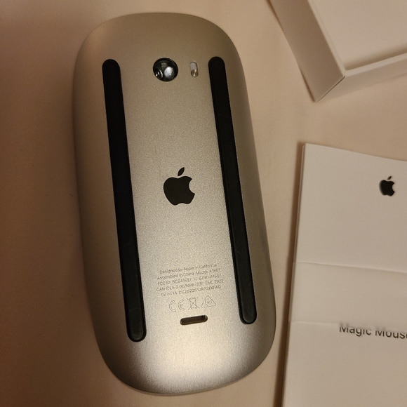 Apple Magic Mouse 2 - Picture 3 of 7